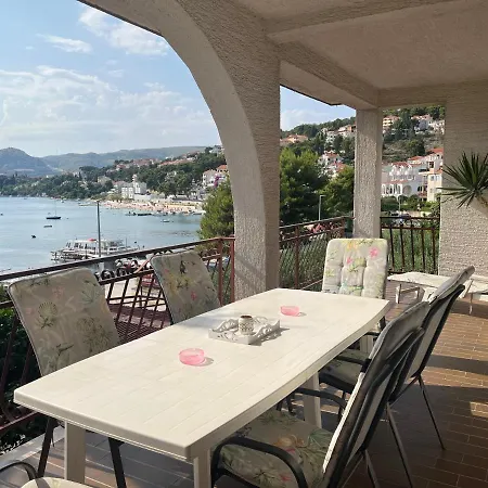 Apartamento Mirella 20 M From The Sea - Free Parking Trogir