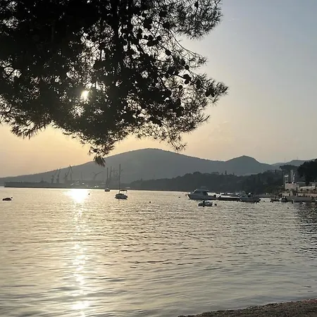 Mirella 20 M From The Sea - Free Parking Trogir