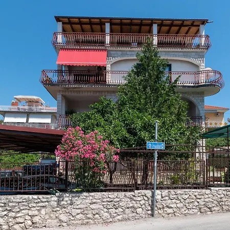 Mirella 20 M From The Sea - Free Parking *