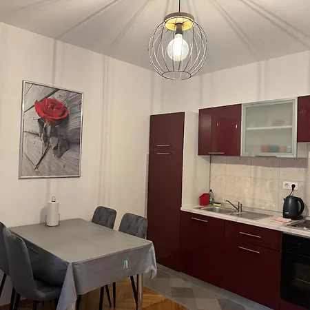 Mirella 20 M From The Sea - Free Parking *