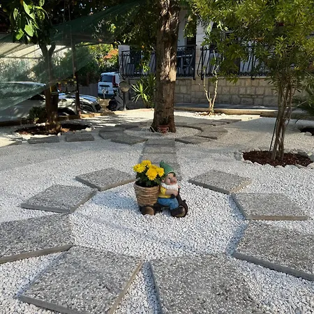 Mirella 20 M From The Sea - Free Parking Trogir