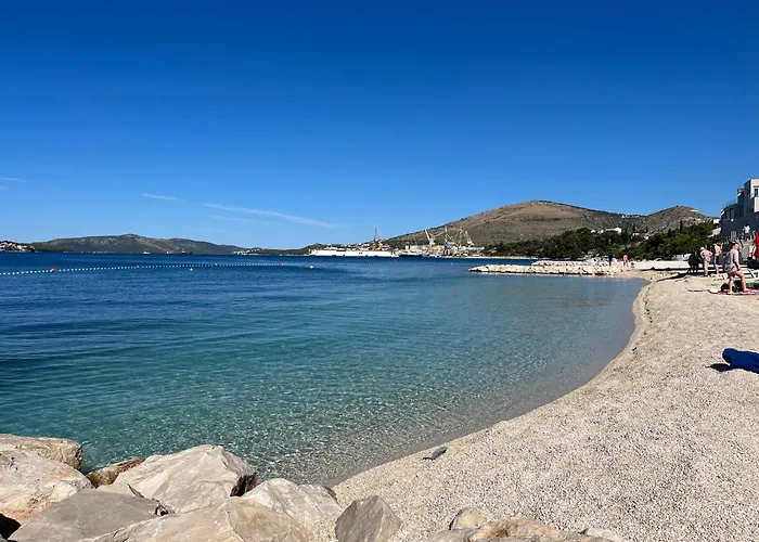 Mirella 20 M From The Sea - Free Parking Apartamento *