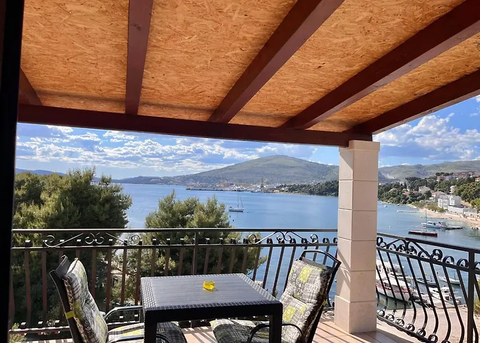 Mirella 20 M From The Sea - Free Parking *