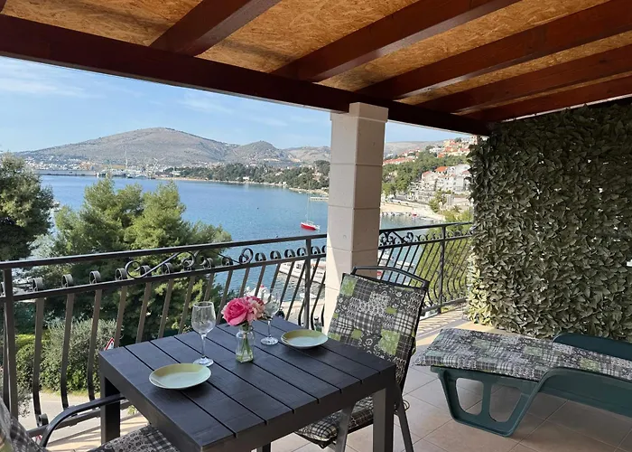 Mirella 20 M From The Sea - Free Parking
