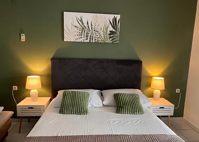 Apartamento Mirella 20 M From The Sea - Free Parking