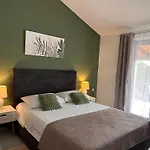Mirella 20 M From The Sea - Free Parking