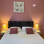 Mirella 20 M From The Sea - Free Parking טרוגיר