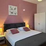 شقة Mirella 20 M From The Sea - Free Parking