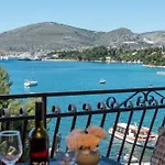 Mirella 20 M From The Sea - Free Parking Trogir