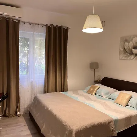 Mirella 20 M From The Sea - Free Parking Апартаменты *