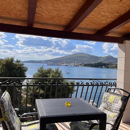 Mirella 20 M From The Sea - Free Parking Трогир