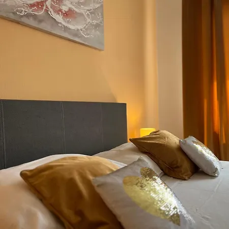 Mirella 20 M From The Sea - Free Parking * Трогир