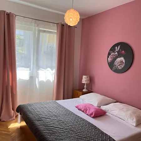 Mirella 20 M From The Sea - Free Parking Апартаменты *