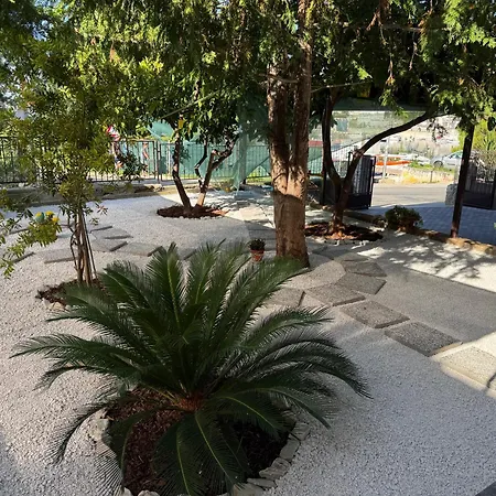 Mirella 20 M From The Sea - Free Parking Trogir