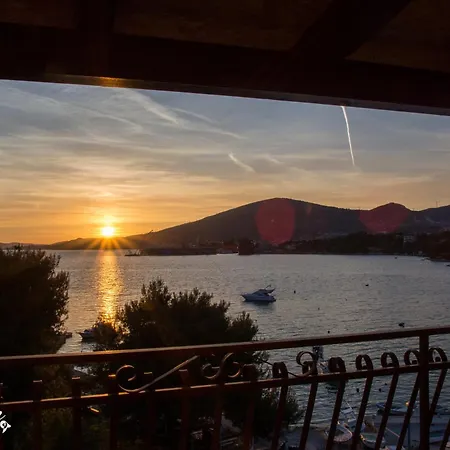 Apartamento Mirella 20 M From The Sea - Free Parking *