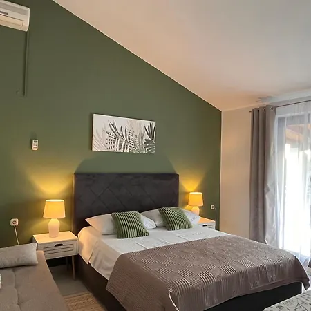 Apartamento Mirella 20 M From The Sea - Free Parking *