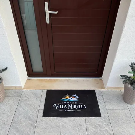 Apartment Mirella