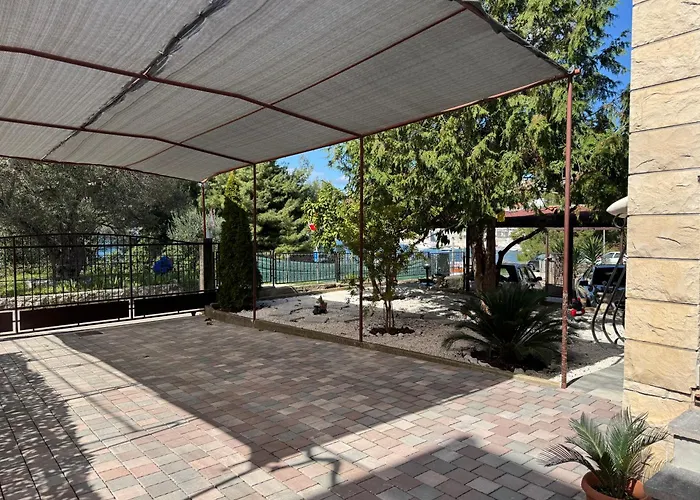 Διαμέρισμα Mirella 20 M From The Sea - Free Parking Τρογκίρ