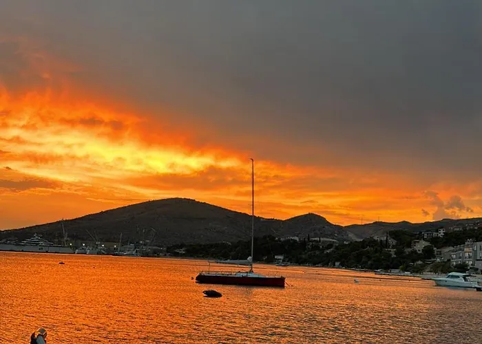 Mirella 20 M From The Sea - Free Parking * Τρογκίρ