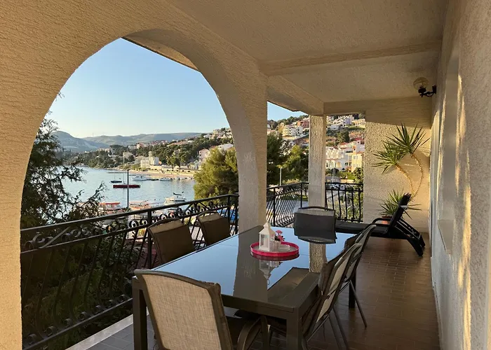 Mirella 20 M From The Sea - Free Parking Τρογκίρ