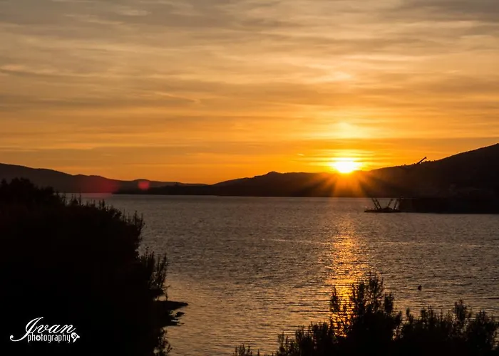 Mirella 20 M From The Sea - Free Parking Διαμέρισμα